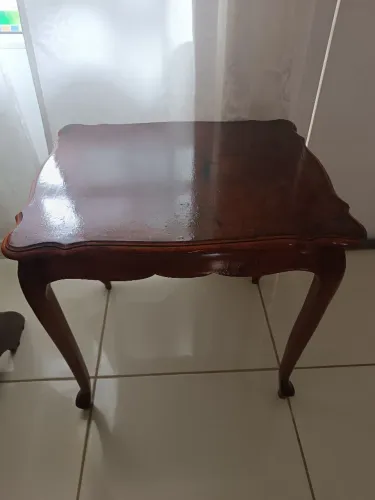 Mesa lateral chipandelle 