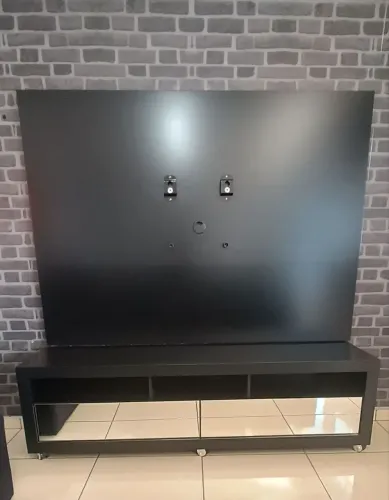 Rack e painel tokstok 1.80 preto com espelho 