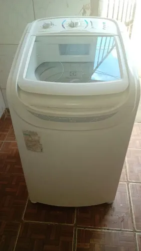 Máquina de lavar Electrolux 10 kg 