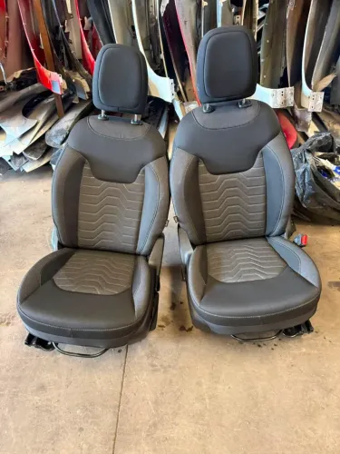 Jogo de Bancos de Fiat Toro Original