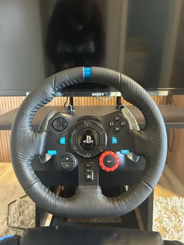 Simulador de corrida. Logitech G29 + Cockpit + Tv Sony 42 polegadas