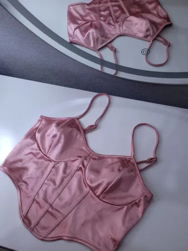 Corset rosa brilhante com alça regulável