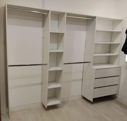 CLOSET SUSPENSO COM 3 GAVETAS/CABIDEIRO/PRATELEIRAS MDF NOVO 