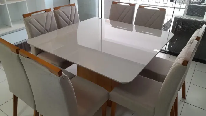 MESA DE JANTAR 1.35x1.35 100% MADEIRA COM 8 CADEIRAS 100% MADEIRA