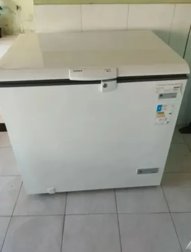 Freezer Consul semi novo