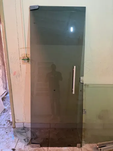 Porta de vidro 209x79