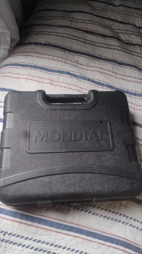 Vende-se Parafusadeira/ Furadeira