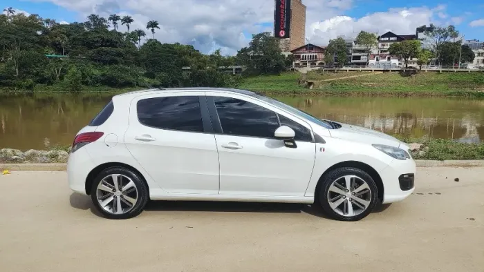 Peugeot 308 Allure 2.0 Flex 16V 5P Aut. 2016