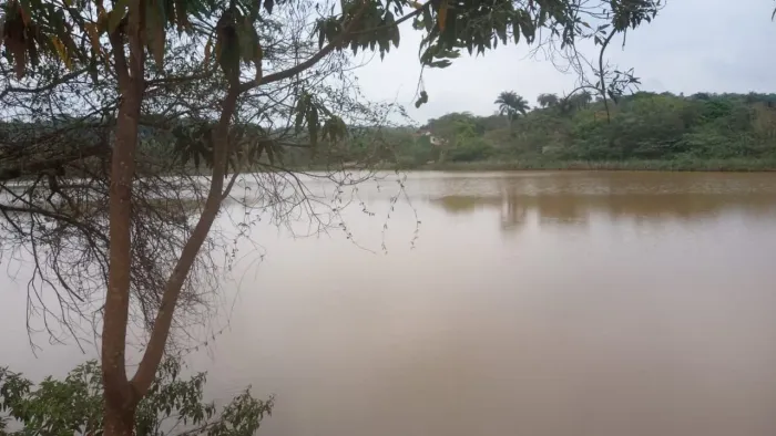 Lotes na região de lagoa mateus leme