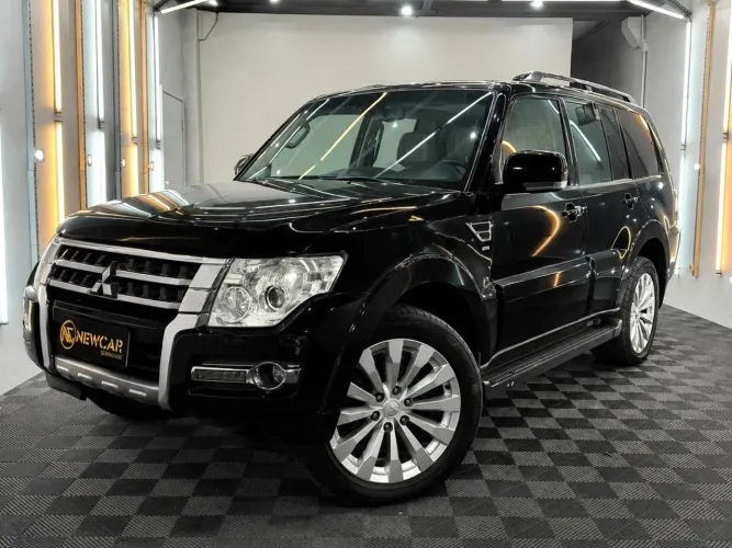 Mitsubishi Pajero HPE-S 3.2 4X4 T.i.diesel 5P Aut. 2015
