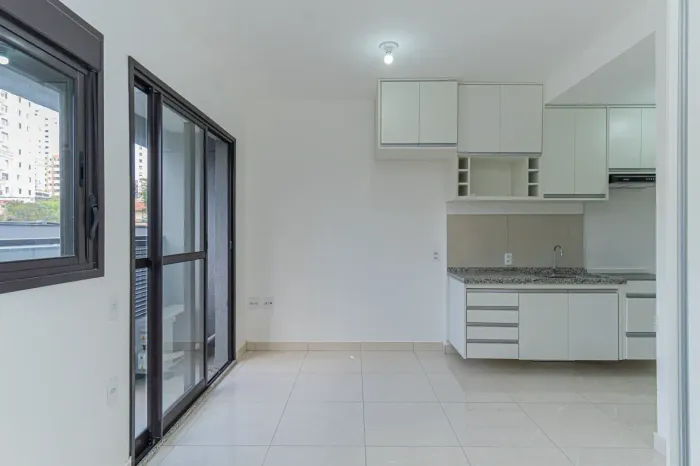 Imóvel para aluguel possui 27 metros quadrados com 1 quarto em Jardim das Acácias - São Pa