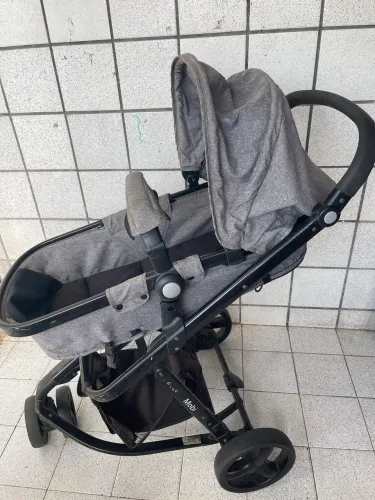 carrinho moisés + bebê conforto