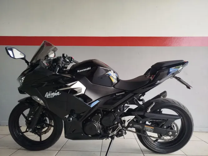Ninja 400 2021