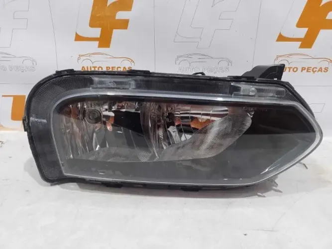 Farol Dianteiro Direito Renault Kwid 2022 A 2024 Recuperado (Usado) - 13333