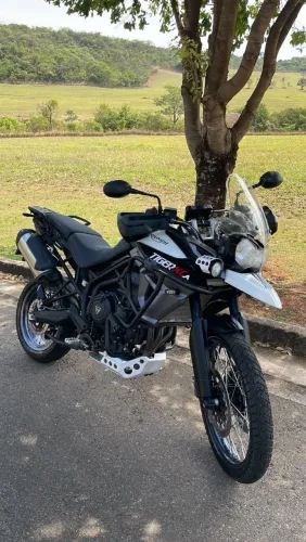 Triumph Tiger 800 XCA