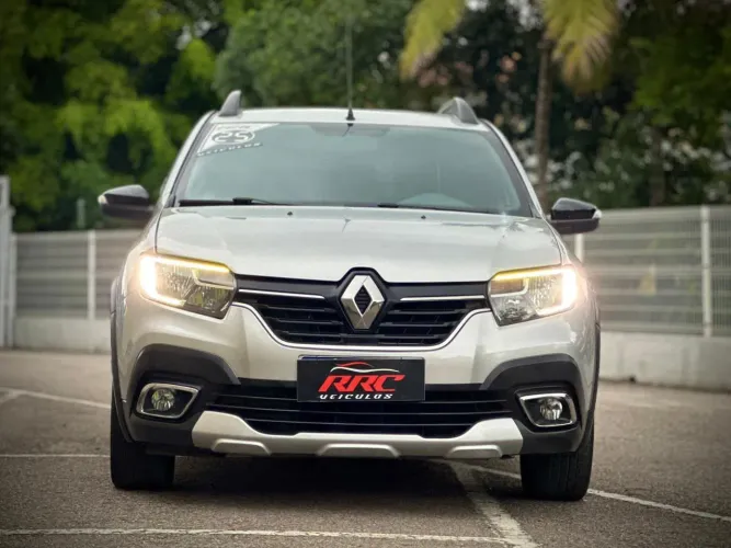 Renault Stepway Zen Flex 1.0 12V Mec. 2025