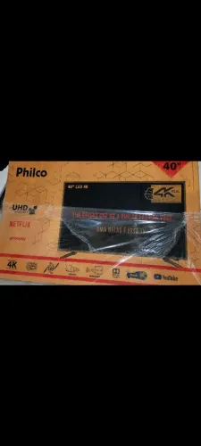 TV PHILCO 40 polegadas 4K  na caixa!!