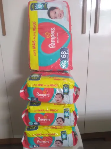 Fralda Pampers XG 68und R$ 85,00 (pacote)