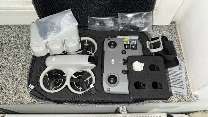 Dji Neo