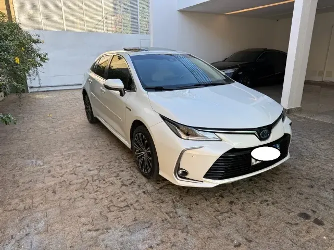 Toyota Corolla Altis Prem. Hybrid 1.8 Flex AUT 2022