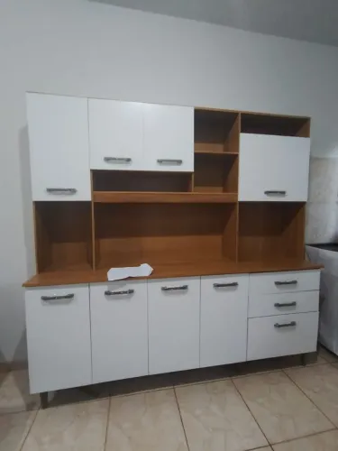 Armário de cozinha novo na promoção