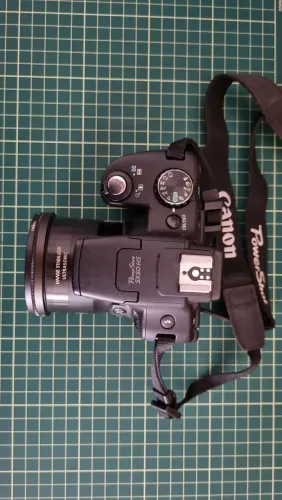 Canon PowerShot Serie SX50 HS Compacta
