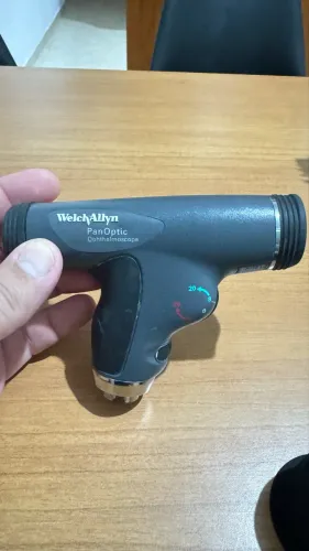Oftalmoscópio Welch Allyn Panoptic + Cabo Recarregável Li-Ion