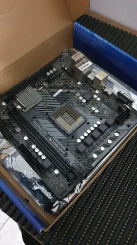 Placa mãe h610m na caixa e com garantia, Entrego Hoje E Rápido!