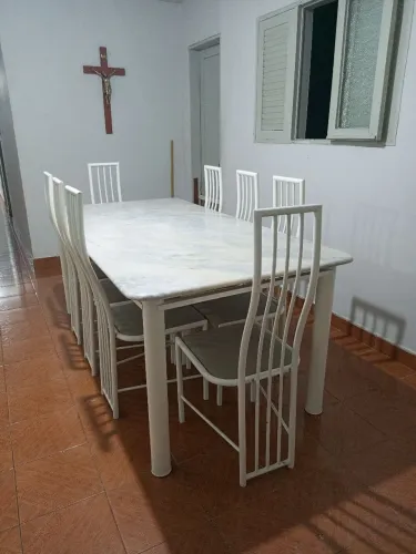Mesa de mármore grande 