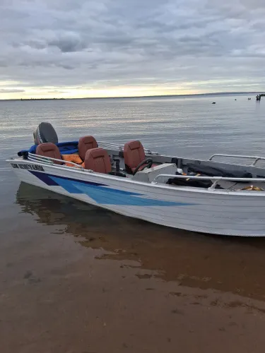 Barco lancha