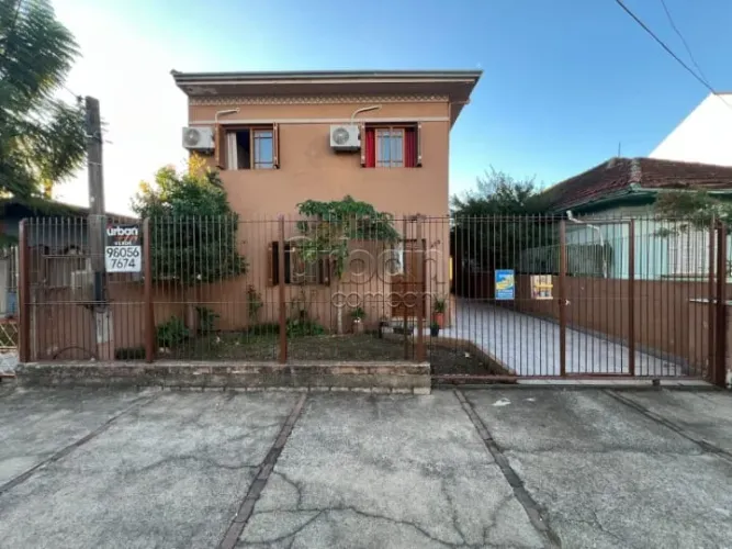 Casa à venda com 5 Dormitórios bairro Fátima
