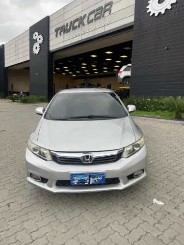 Honda Civic Sedan LXR 2.0 Flexone 16V Aut. 4P 2014