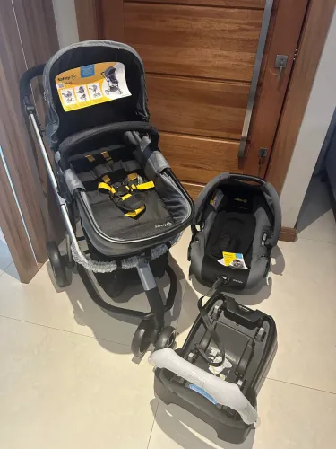 Carrinho trio Moisés novo sem uso !!!