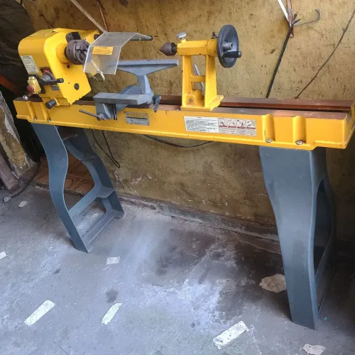 Torno para madeira