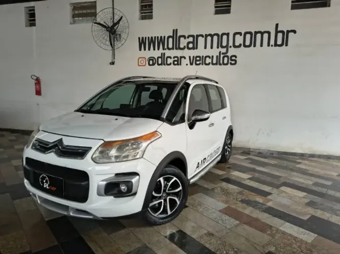 Citroen Aircross Exclusive 1.6 Flex 16V 5P Mec. 2011