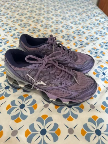 Tênis Mizuno Roxo