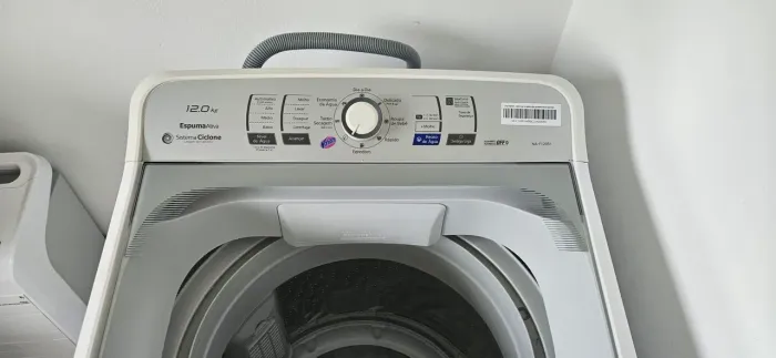 Vende-se máquina de lavar Panasonic 12kg
