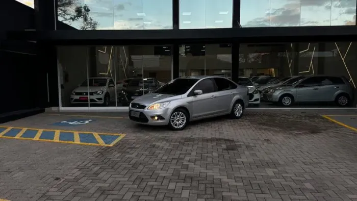 Ford Focus 2.0 16v/ 2.0 16V Flex 5P 2013