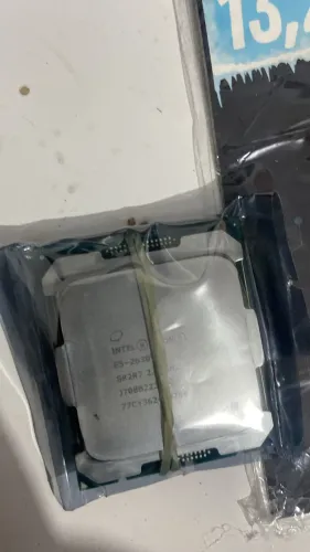 Vendo processador xeon e5 2630 v4