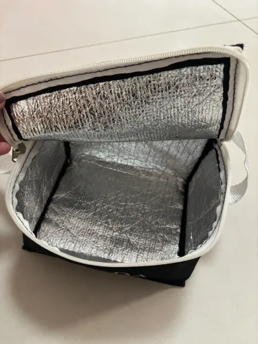 Lancheira térmica preta bolsa
