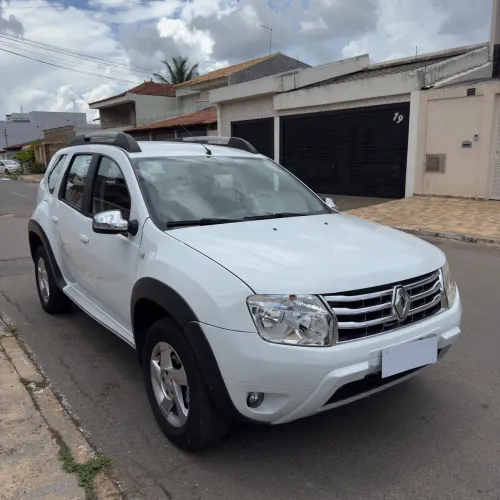 Renault Duster Dynamique 2.0 Hi-flex 16V Aut. 2015