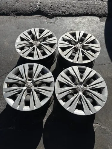 Rodas e calotas Volkswagen 15