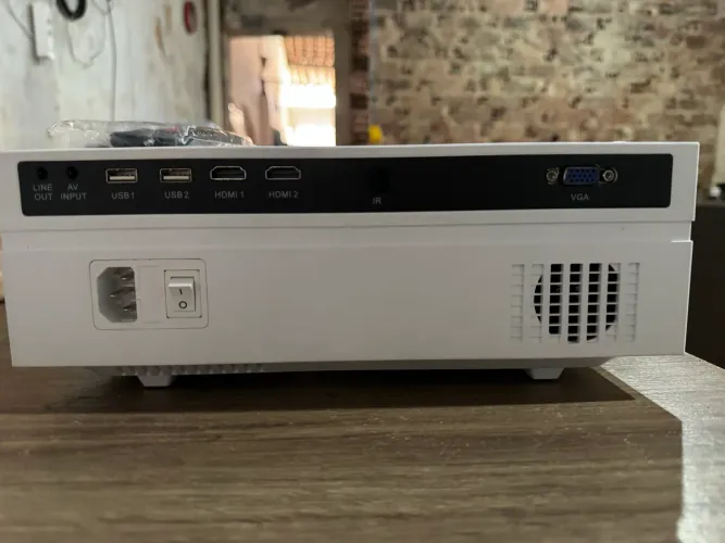 projetor goldentec gt3500