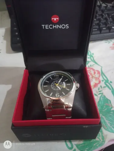 Vendo relógio da marca Technos 370 novinho, nunca usado .
