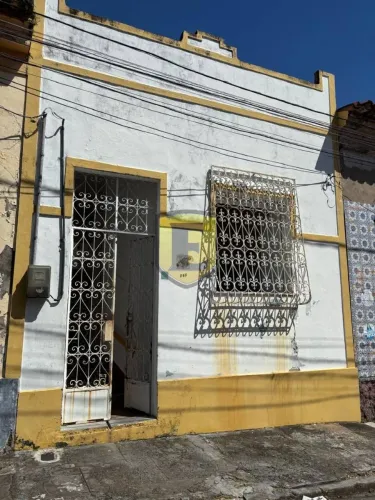 CASA PARA LOCAÇÃO/VENDA CENTRO SÃO LUÍS