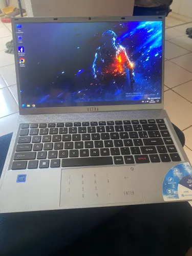 Notebook ultra i3 10 Geração