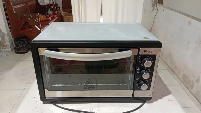 Vende-se forno elétrico em bom estado
