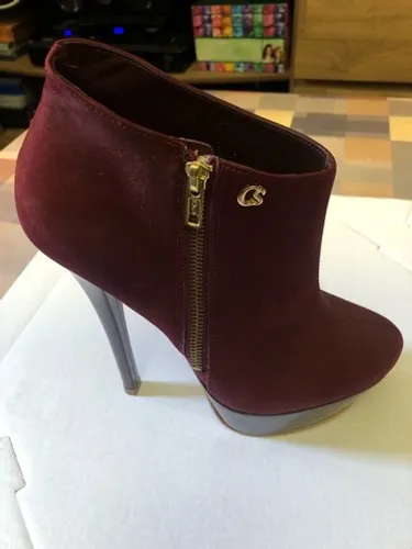 Bota feminina Carmen steffens