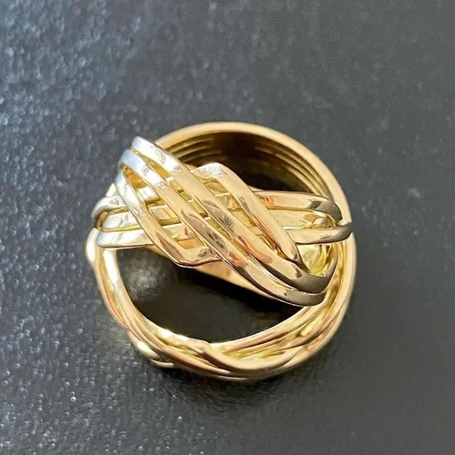 Par de Alianças em Ouro 18K 750