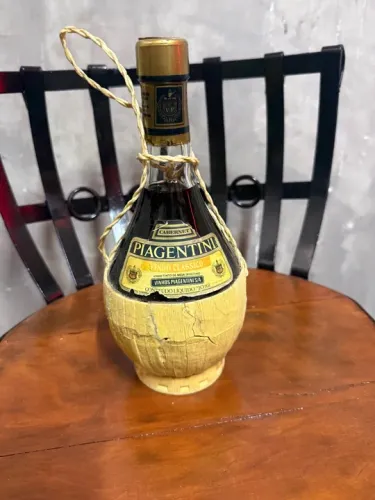 Garrafa de Vinho Decorativa piagentini